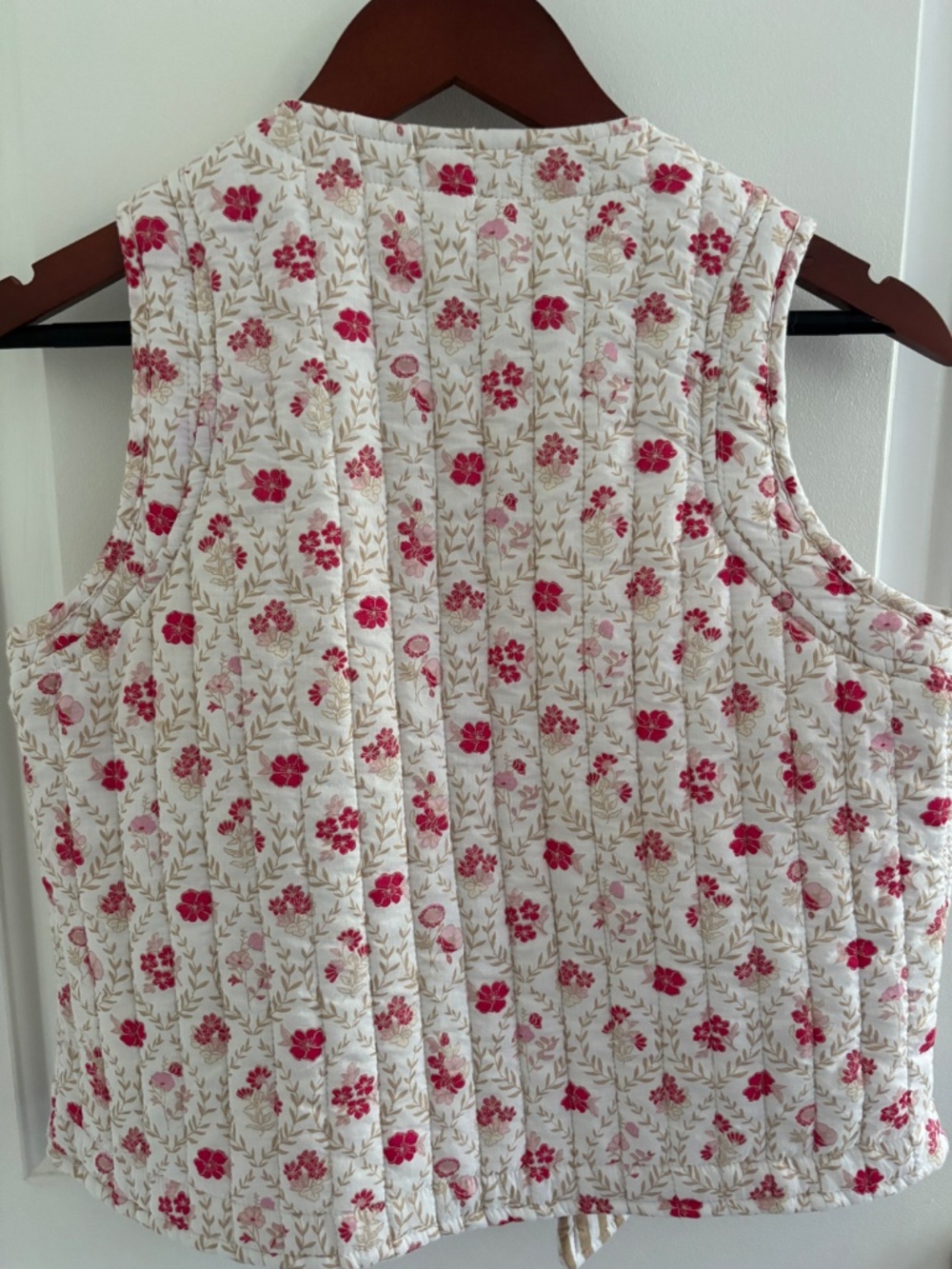 Japna Quilted Vest/Top - Picture 2 of 4
